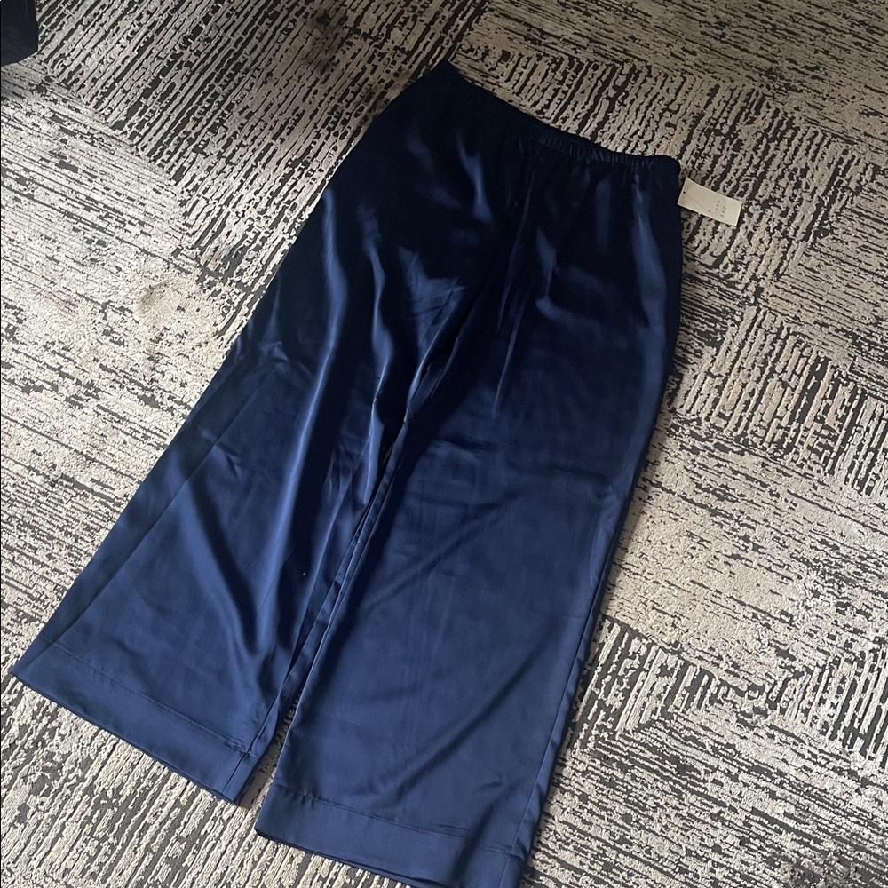 NWT A New Day Straight Leg Satin Pull On Pants in Navy Blue Size M